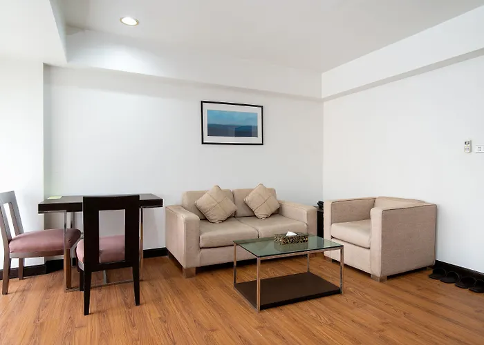 Lily Hotel 3*